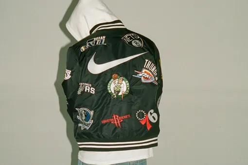 Supreme и Nike NBA выпустили совместную коллекцию Supreme и Nike NBA выпустили совместную коллекцию