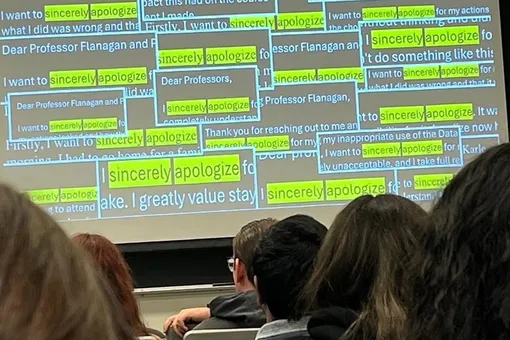 В США профессор университета уличил студентов в том, что они массово написали извинение за использование ИИ с помощью ИИ В США профессор университета уличил студентов в том, что они массово написали извинение за использование ИИ с помощью ИИ