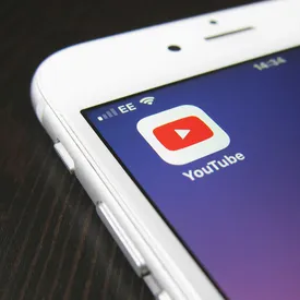 YouTube работает над функцией ограничения времени просмотра Shorts YouTube работает над функцией ограничения времени просмотра Shorts