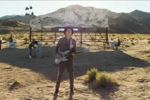 Arcade Fire показали клип на первый трек с нового альбома