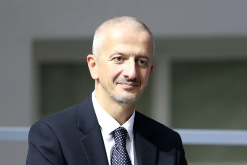 Выпускники школы-студии МХАТ выступили против назначения Константина Богомолова Выпускники школы-студии МХАТ выступили против назначения Константина Богомолова