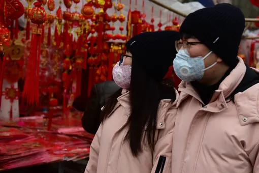 Власти Китая закрыли второй город, чтобы предотвратить распространение нового коронавируса