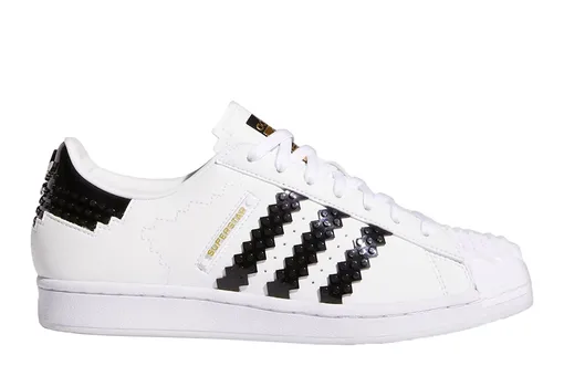 LEGO x adidas Superstar
LEGO x adidas Superstar