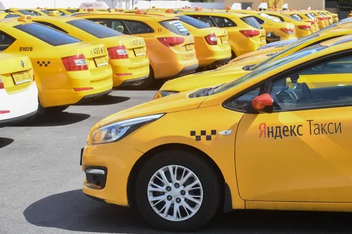 «Яндекс.Такси» признало, что передает данные клиентов силовикам. В сервисе объяснили, что это помогает «спасти чью-то жизнь»