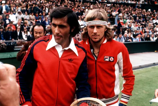 Бьорн Борг и , 1977 Bjorn Borg (r) and Ilie Nastase (l) (Photo by S&G / PA Images / Getty Images (Edited)