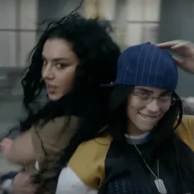 Музыкальные новинки недели: Charli XCX и Билли Айлиш, A$AP Rocky, Дэвид Линч & Chrystabell, а также Дельфин, Khalid и Zoloto