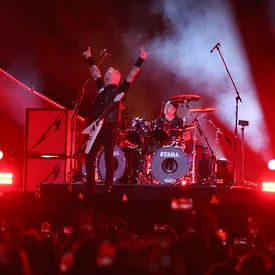 Концерт Metallica вызвал землетрясение в США Концерт Metallica вызвал землетрясение в США