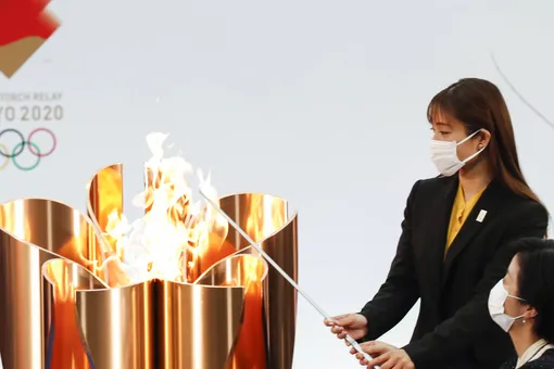 В Японии стартовала эстафета олимпийского огня. Факел погас в первый день церемонии
