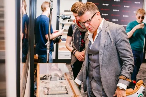 В Москве открылся pop-up-бутик John Varvatos В Москве открылся pop-up-бутик John Varvatos