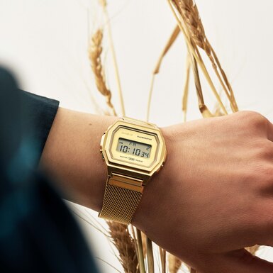 Casio представили первые часы в премиальной линейке бренда Vintage в оттенке «желтое золото»