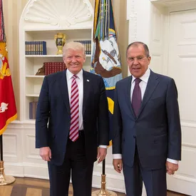 Politico: Эпштейн предлагал предоставить России данные о Трампе