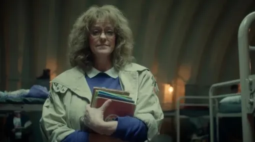 Хоуп Хайнс Лав