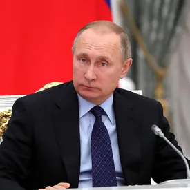 Путин наложил вето на закон об ответственности журналистов за цитирование СМИ, главный редактор которого не может быть установлен Путин наложил вето на закон об ответственности журналистов за цитирование СМИ, главный редактор которого не может быть установлен