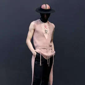 Познакомьтесь с модными марками — финалистами LVMH Prize 2023 Познакомьтесь с модными марками — финалистами LVMH Prize 2023