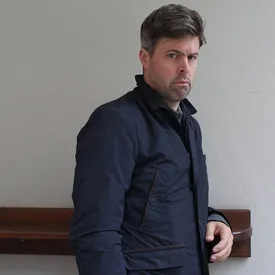 Букеровскую премию — 2025 получил венгерско-британский писатель Дэвид Солой за роман «Плоть»