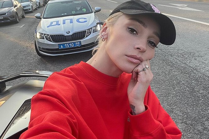 Дептранс Москвы в своем телеграм-канале сообщил Ивлеевой об эвакуации ее Lamborghini за неправильную парковку