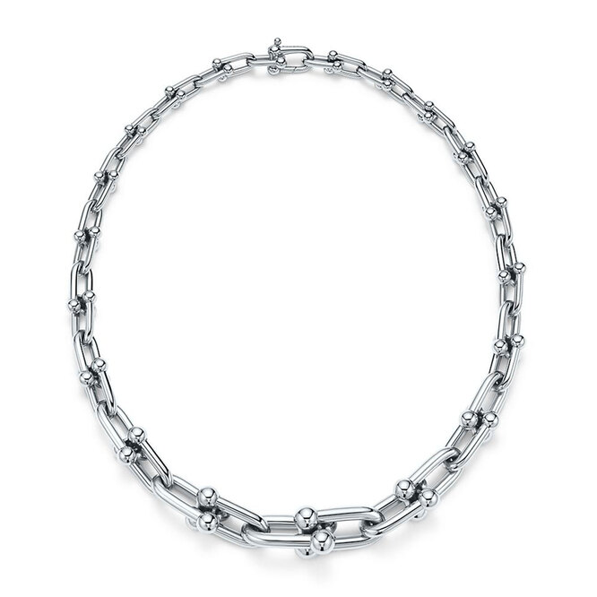 Колье Tiffany & Co., 228 000 руб.