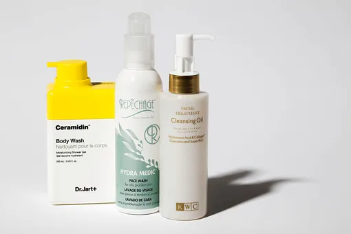 Мягкий гель для душа Ceramidin, Dr.Jart+ 
Гель для жирной кожи Hydra Medic, Repechage
Масло для умывания Cleansing Oil, KWC