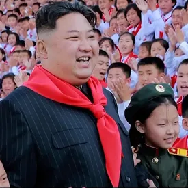 «Достойна "Грэмми"»: северокорейская пропагандистская песня «Дружелюбный отец», посвященная Ким Чен Ыну, стала хитом в TikTok 