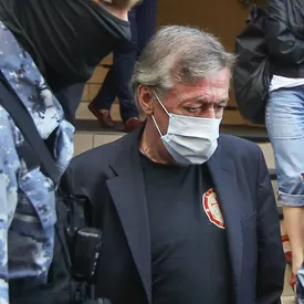 «Энергетические дыры» и атака хакеров: защита Ефремова в суде выдвинула новые версии причин ДТП