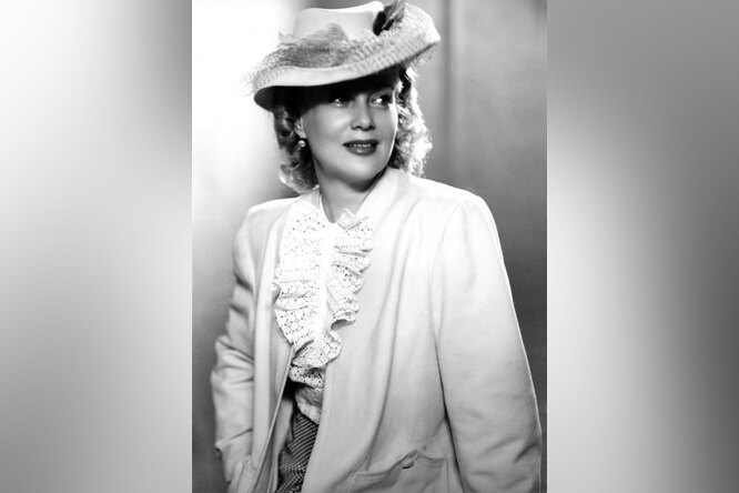 Любовь орлова звенигород. Культурный центр любови орловой в звенигороде зал. Культурный центр любови орловой в звенигороде зал. Зал любови орловой. Зал любови орловой.