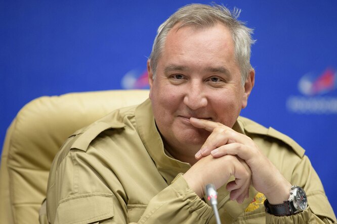 «Давай к нам на Донбасс»: Рогозин посвятил Анджелине Джоли стих, но позже удалил его «Давай к нам на Донбасс»: Рогозин посвятил Анджелине Джоли стих, но позже удалил его