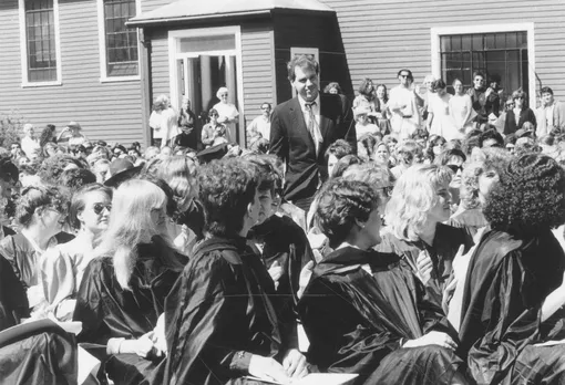 Брет Истон Эллис на выпускном в Беннингтоне, 1986 год.