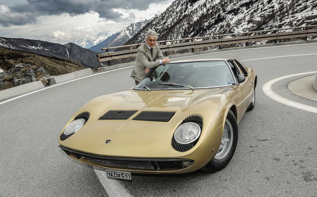  27- -     Lamborghini