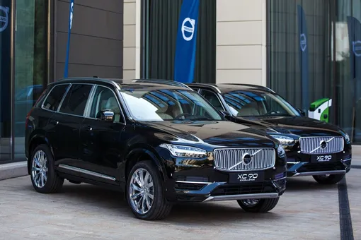 Volvo Car Russia представила подзаряжаемый от электросети гибридный внедорожник XC90 T8 Twin Engine