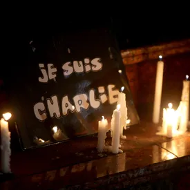 Во Франции 14 обвиняемых по делу о теракте в редакции Charlie Hebdo приговорили к срокам — от 4 лет до пожизненного Во Франции 14 обвиняемых по делу о теракте в редакции Charlie Hebdo приговорили к срокам — от 4 лет до пожизненного