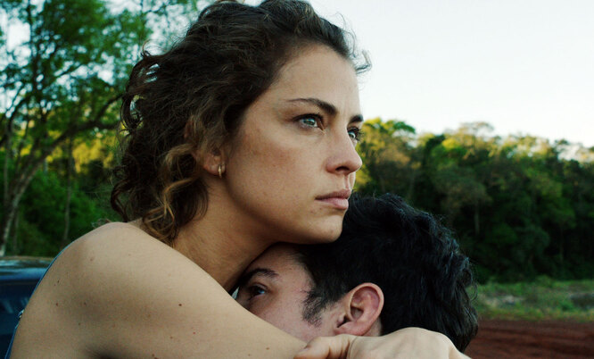 Кадр из фильма «Паулина» (2015) Кадр из фильма «Паулина» (2015)