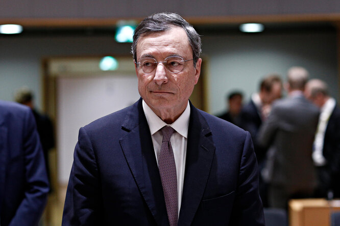 Премьер-министр Италии второй раз за неделю подал в отставку Премьер-министр Италии второй раз за неделю подал в отставку