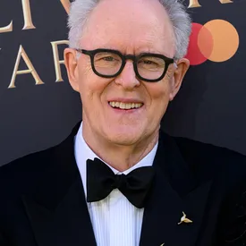 В сети появились фото нового Альбуса Дамблдора со съемок «Гарри Поттера» В сети появились фото нового Альбуса Дамблдора со съемок «Гарри Поттера»