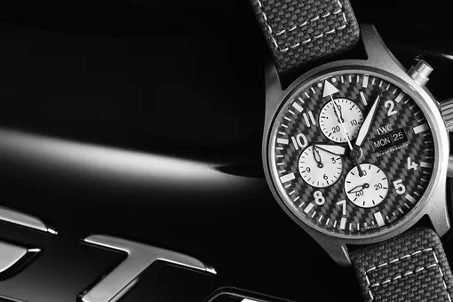 IWC представили хронограф, созданный в сотрудничестве с Mercedes-AMG IWC представили хронограф, созданный в сотрудничестве с Mercedes-AMG