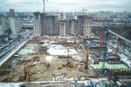 Минстрой предлагает организовать ввоз строителей в Россию из-за острой нехватки рабочих на стройках