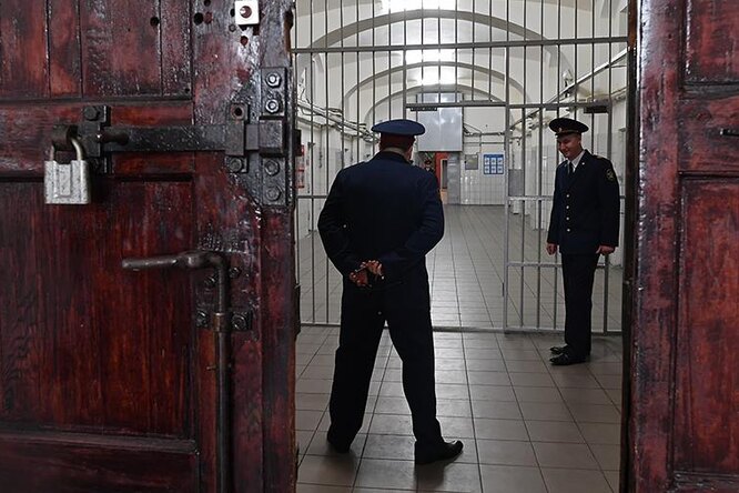 В колонии в Соликамске второй заключенный за сутки пытался покончить с собой из-за издевательств