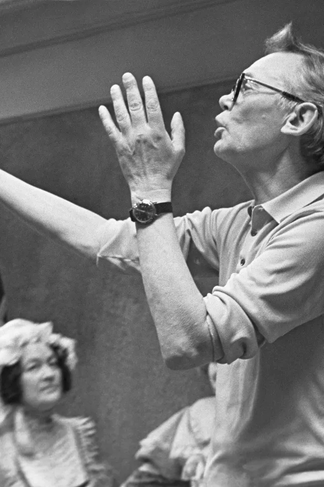 Смех сквозь слезы: ко дню рождения Леонида Гайдая вспоминаем, как снимал виртуоз оттепельной комедии