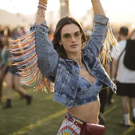 Лучшие образы с фестиваля Coachella 2018 Лучшие образы с фестиваля Coachella 2018