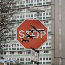 Полиция Лондона задержала двух подозреваемых в краже новой работы Бэнкси Полиция Лондона задержала двух подозреваемых в краже новой работы Бэнкси