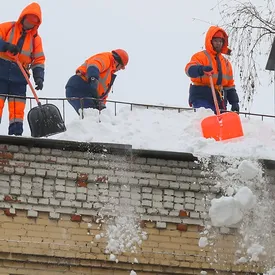 Снегопад в Москве побил полувековой рекорд. В соцсетях публикуют фото и видео