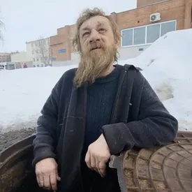 В Тольятти спасли мужчину, который больше 10 лет жил в канализации. Все это время родственники считали его погибшим