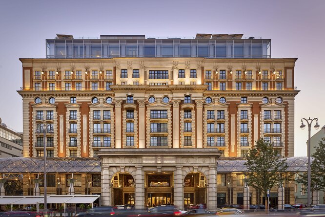 Отель The Ritz-Carlton в Москве сменил название. Теперь он работает под именем The Carlton Moscow