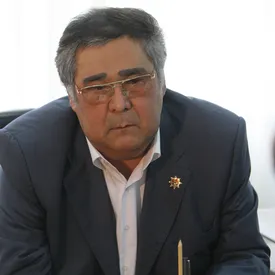 Умер экс-губернатор Кемеровской области Аман Тулеев Умер экс-губернатор Кемеровской области Аман Тулеев
