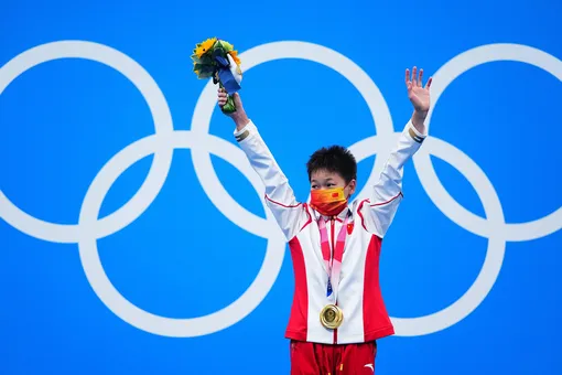 Семья 14-летней олимпийской чемпионки из Китая отказалась от предложенного имущества и $41,5 миллиона. Так спортсменку хотели отблагодарить за победу