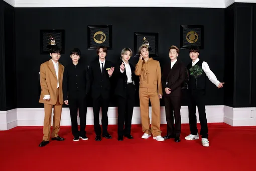 BTS в Louis Vuitton BTS в Louis Vuitton