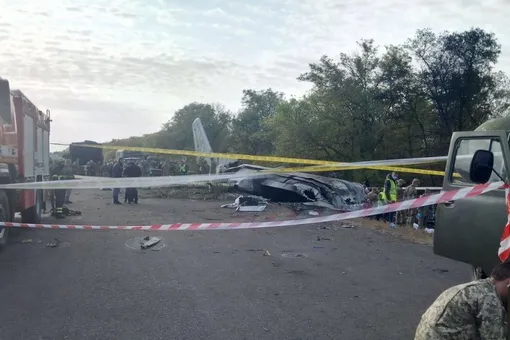 В Харьковской области разбился военный самолет Ан-26. Погибли 26 человек