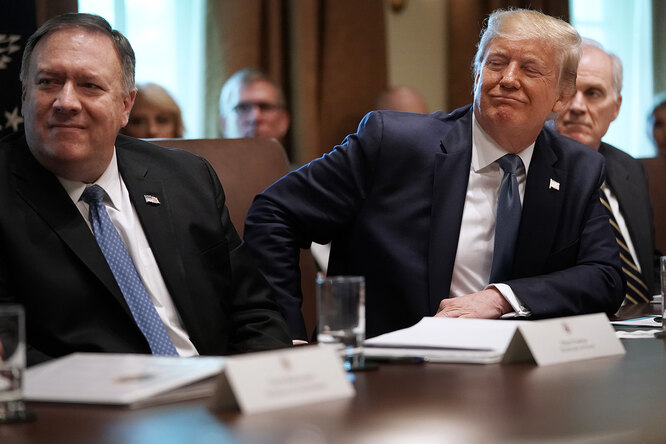 WSJ: в разговоре Трампа с Зеленским участвовал госсекретарь США Майк Помпео WSJ: в разговоре Трампа с Зеленским участвовал госсекретарь США Майк Помпео