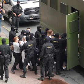 Apple опровергла требование о блокировке телеграм-каналов с данными белорусских силовиков Apple опровергла требование о блокировке телеграм-каналов с данными белорусских силовиков