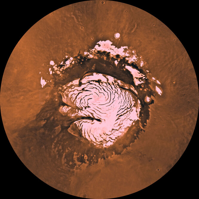 Подпись: Полярная шапка Марса во многом состоит из блестящего водного льда