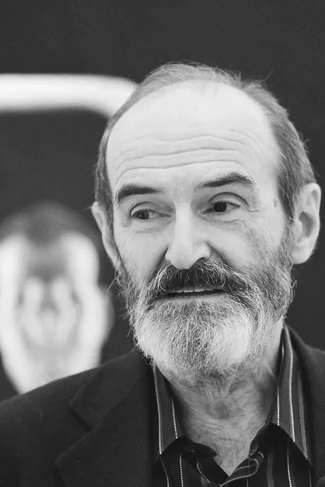 Минута внимания. Эрик Булатов: главные работы и эпизоды биографии